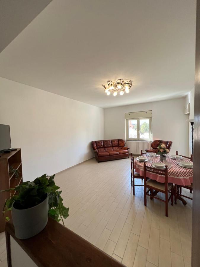 La Torretta Apartment L'Aquila Luaran gambar