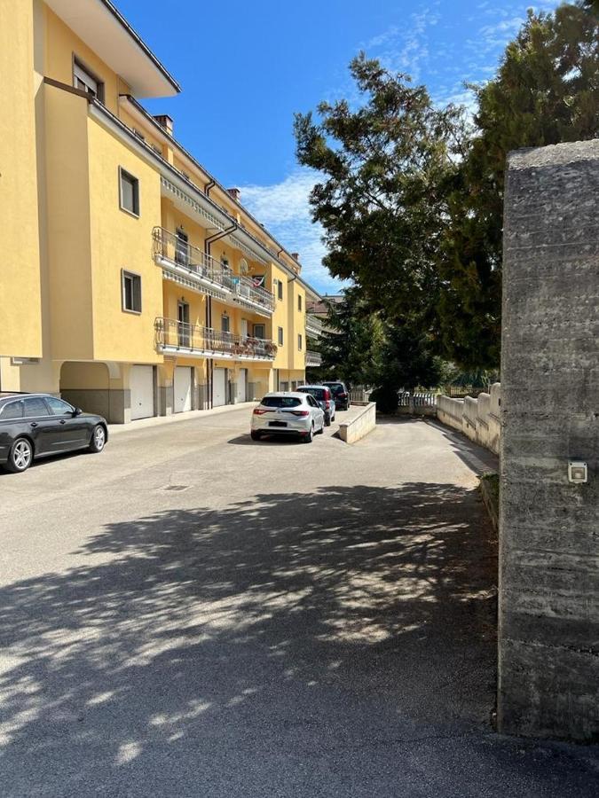 La Torretta Apartment L'Aquila Luaran gambar